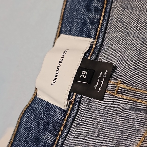 Current/Elliott High-Waisted Raw Hem Denim Cut Off Shorts‎ Size 29 - Picture 5 of 7